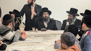 כ"ק אדמו"ר מזוועהיל שליט"א אויף אפרוה אין קאסע גראנדע