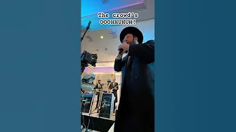 The crowd’s “Ooohhuhuh” says it all! Wait for it… 🤌