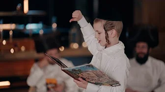 פסח – מאחורי הקלעים! מקהלת מלכות,  אהרלה סאמט, דודי קאליש, שלוימי גרטנר, חסידימלעך | Malchus Choir